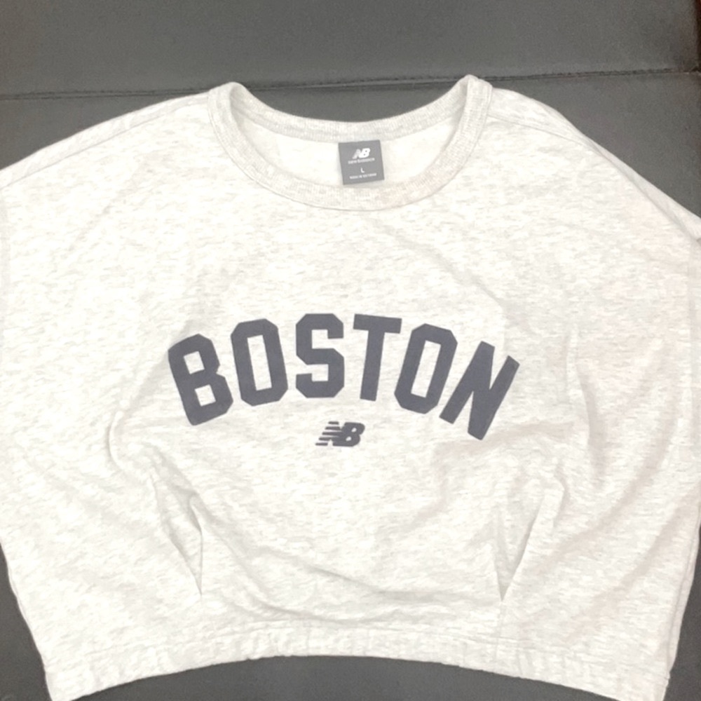 New Balance Light Gray Boston Crop sleeveless large